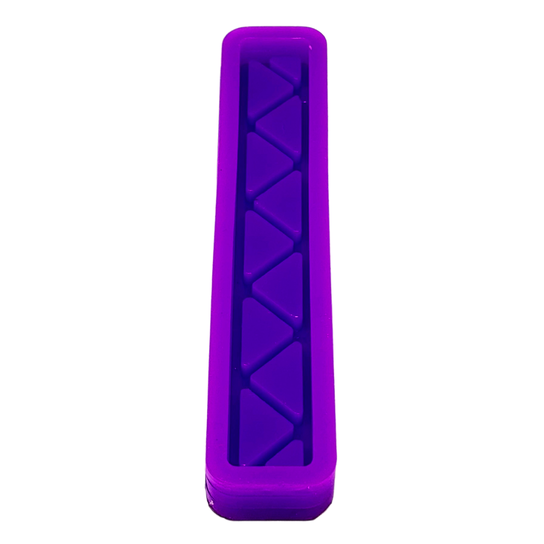 Tray Handle Mould - 2 - The Mould Story