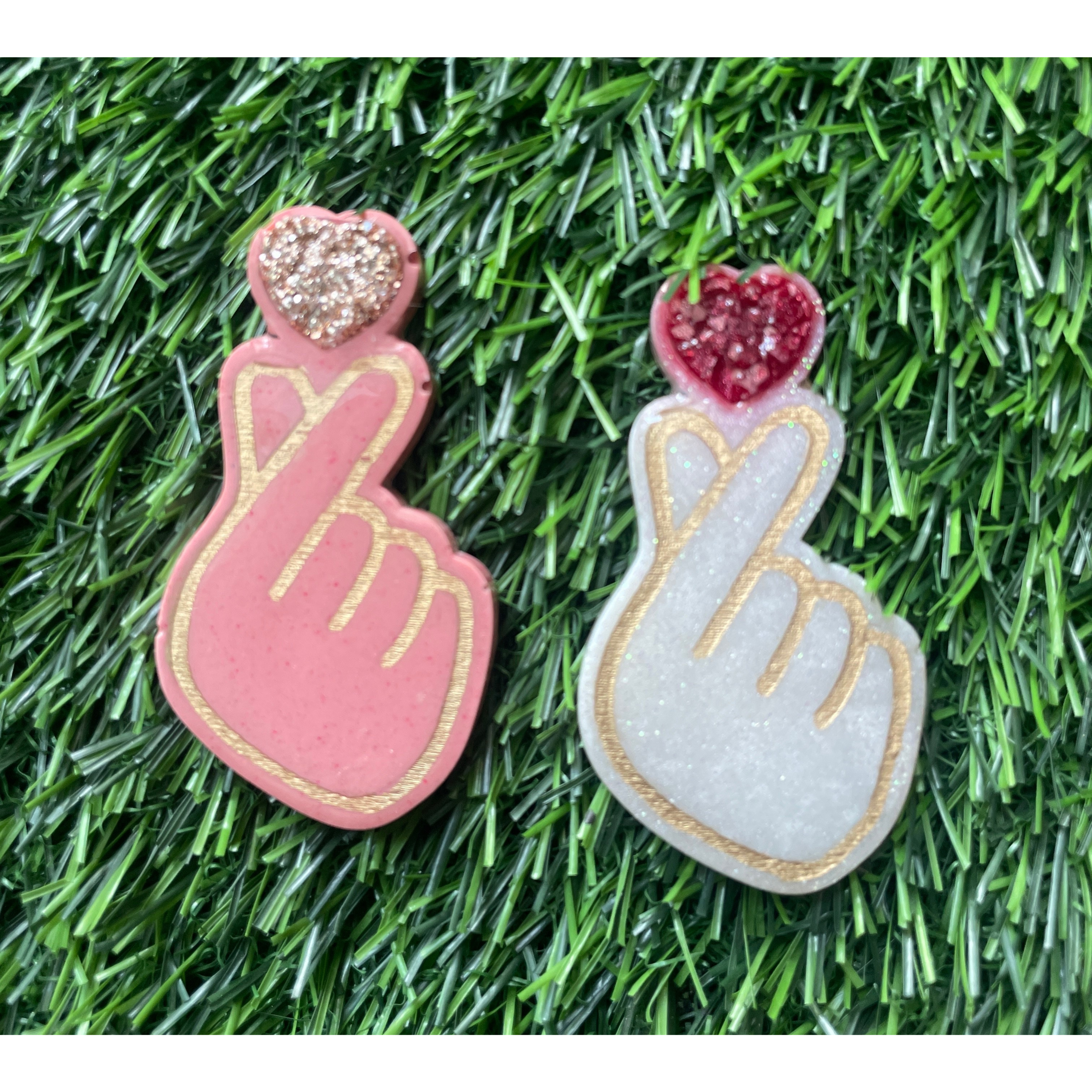 Finger Heart BTS Keychain Mould - The Mould Story