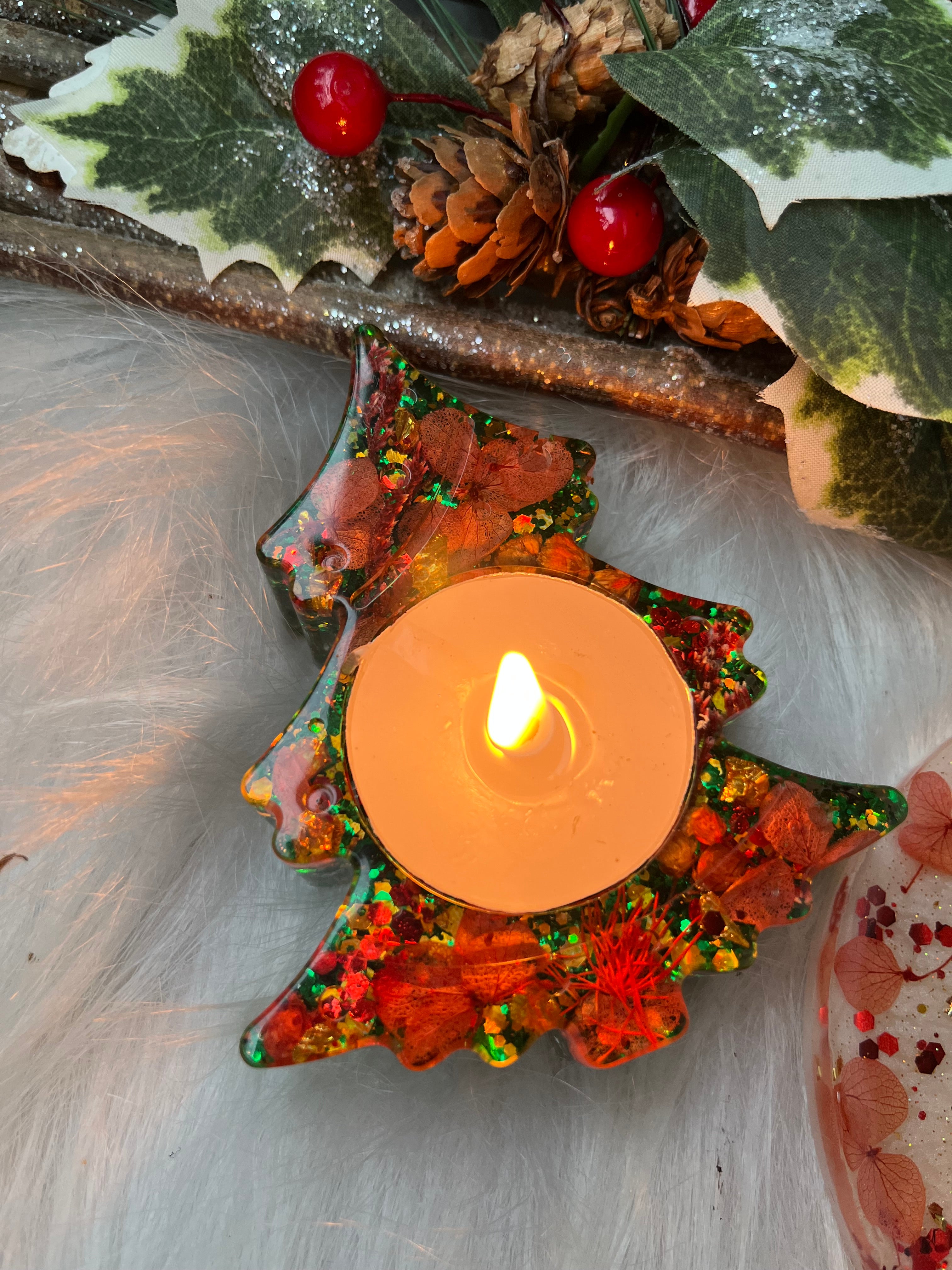 Christmas Tree Tealight Holder Mould - The Mould Story